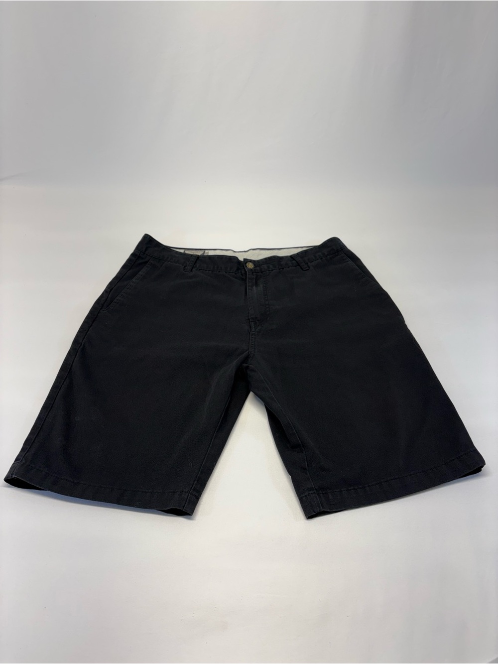 Volcom Men's Black Flat-Front Shorts Size 33